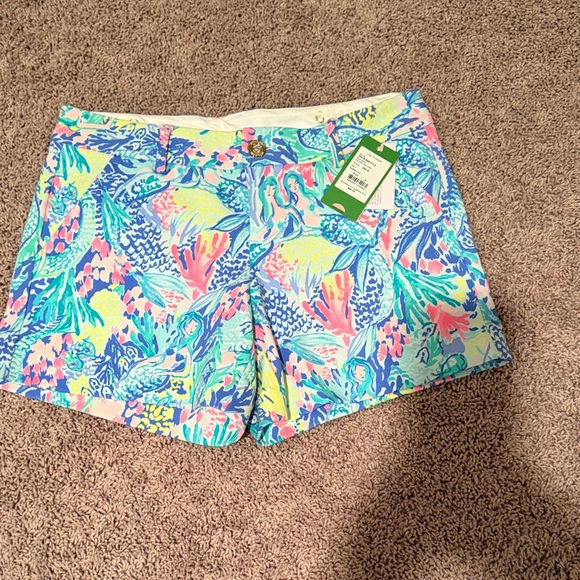 Lilly Pulitzer Callahan stretch short 5 inch inseam size 6 mermaids Cove NWT